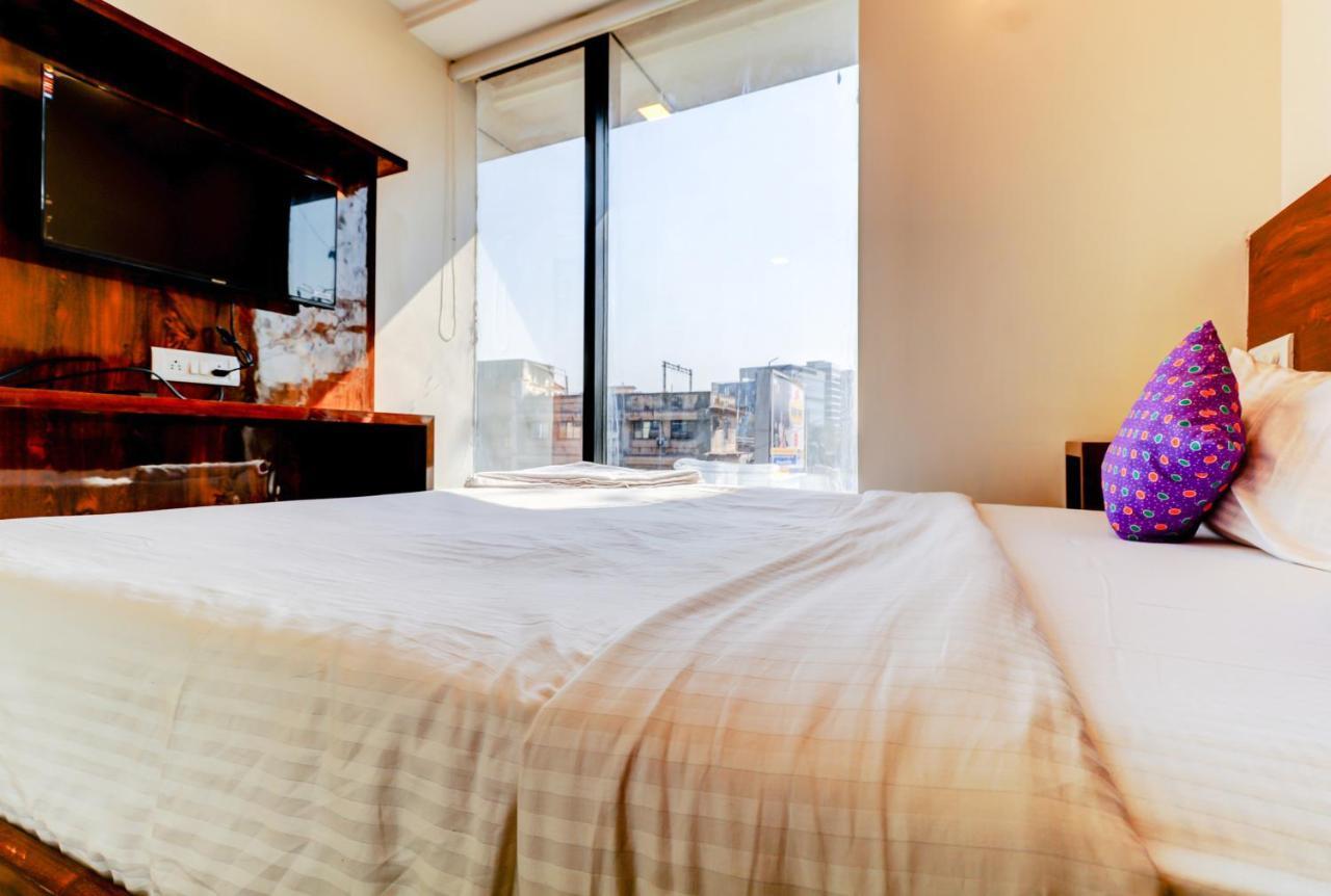 Hotel Prime Inn, Andheri West - Near Mumbai International Airport — Photos 1